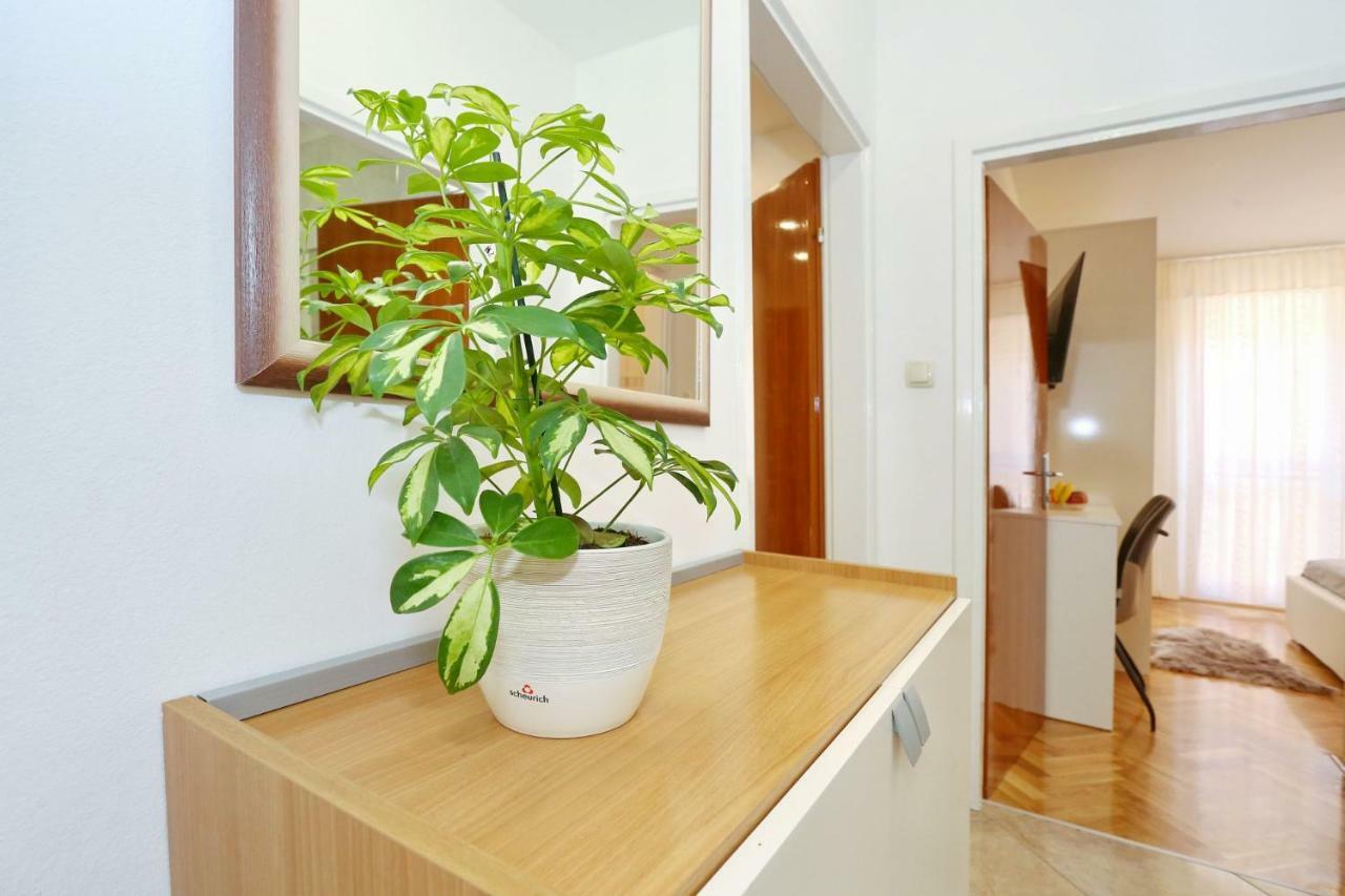Neva Modern Apartment Задар Екстериор снимка