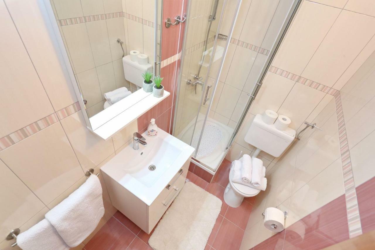 Neva Modern Apartment Задар Екстериор снимка