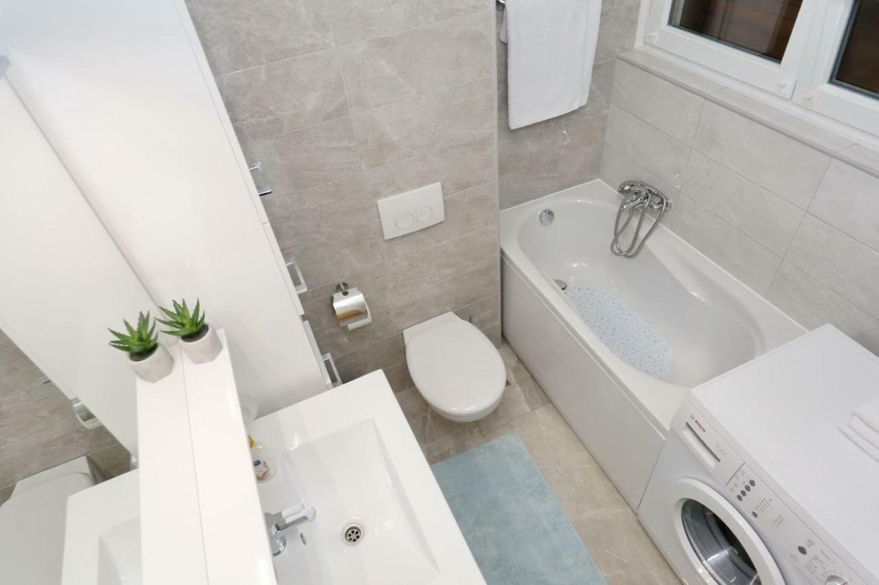 Neva Modern Apartment Задар Екстериор снимка