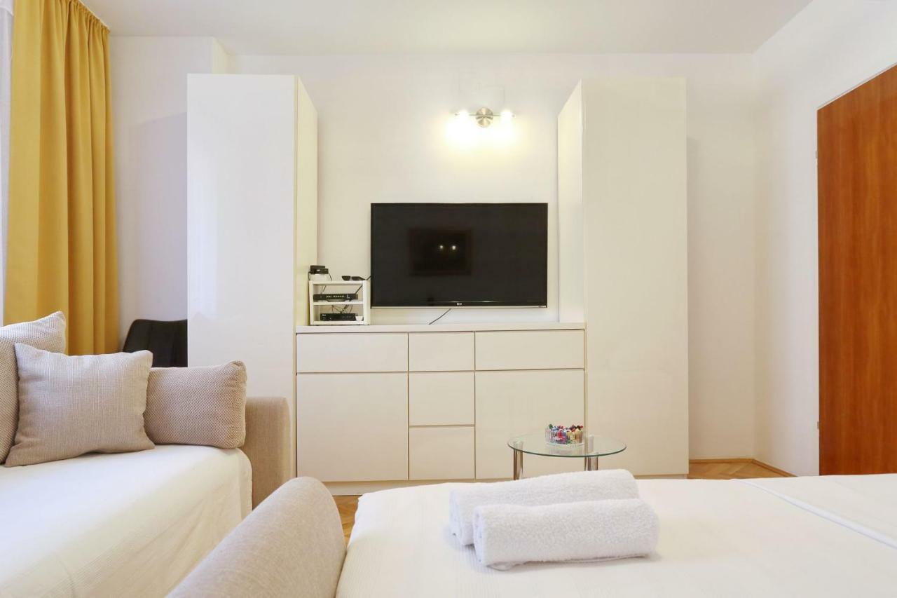 Neva Modern Apartment Задар Екстериор снимка